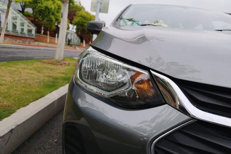 Used Chevrolet Cavalier 2020 325T Automatic Enjoyment Edition Right Front Headlight