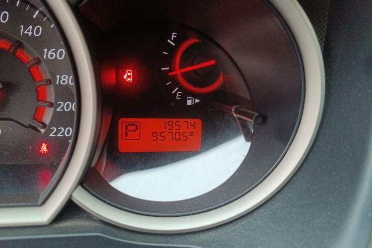 Used Nissan Sylphy 2018 Classic 1.6XE+ CVT Leading Edition Odometer Close Up