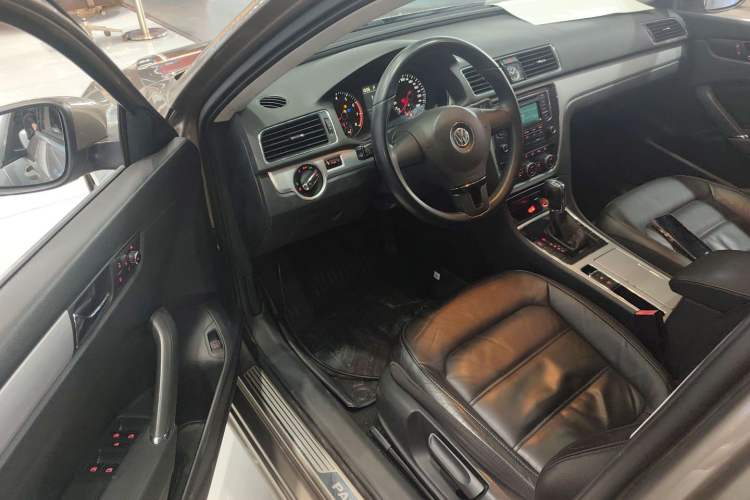 Used Volkswagen Passat 2014 1.8TSI DSG Prestige Edition
