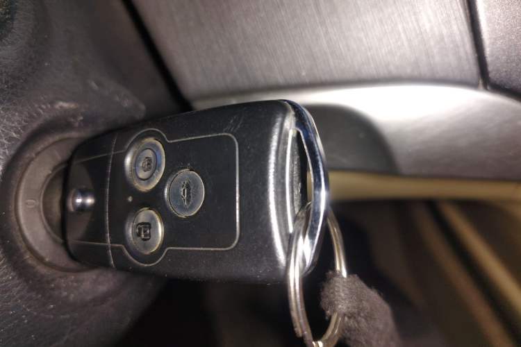 Used Honda Accord 2012 2.0L SE Vehicle Key