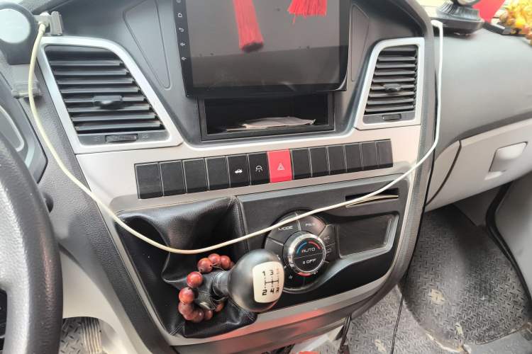 Used Iveco Power Daily 2017 2.5T Deluxe A37 High-Roof 6-7 Seater Bus 47Z5