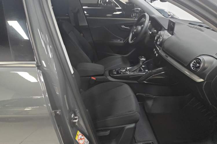 Used Audi Q2L 2021 35 TFSI Progressive Dynamic Edition
