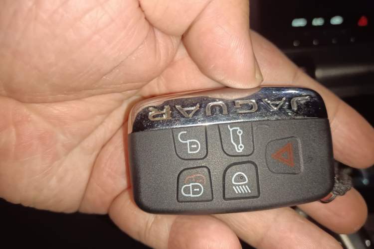 Used Jaguar F-TYPE 2016 3.0 SC Hardtop Version
