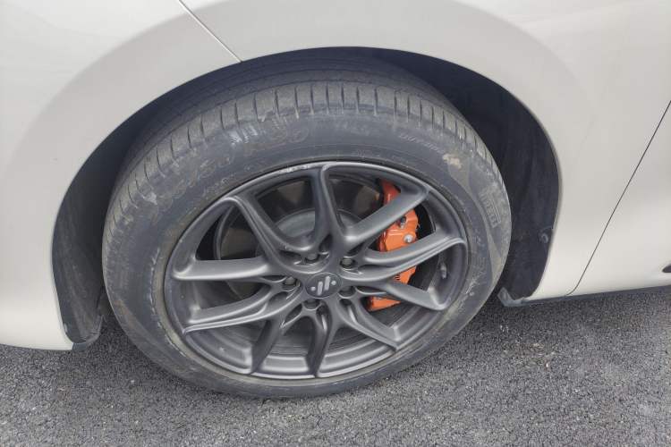 Used IM LS6 2023 Max Long-Range Version Left Front Wheel Hub