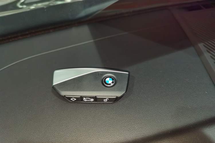 Used BMW 5 Series 2024 530Li Leading Model M Sport Package