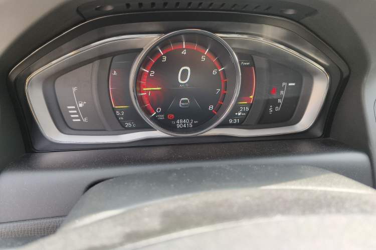 Used Volvo XC60 2017 T5 AWD Smart Range Edition
