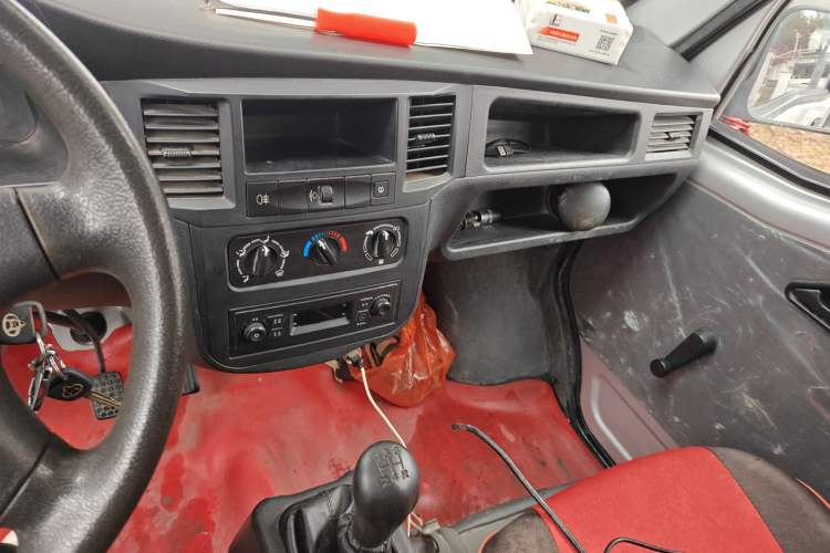 Used Wuling Zhiguang 2020 1.2L Practical Model China VI LSI
