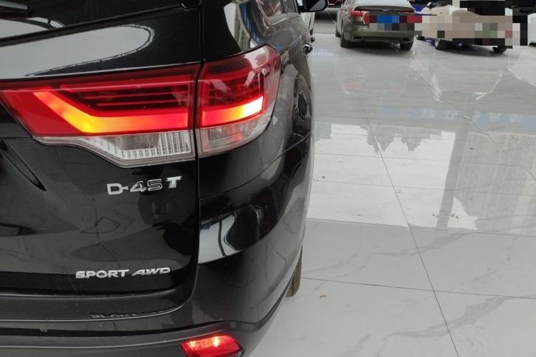 Used Toyota Highlander 2018 2.0T Four-Wheel Drive Luxury Version 7 Seats China VI Standard