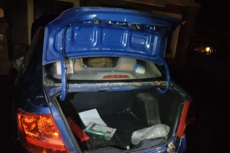 Used Chevrolet Sail 2010 Sedan 1.2L Manual Warm Edition Trunk