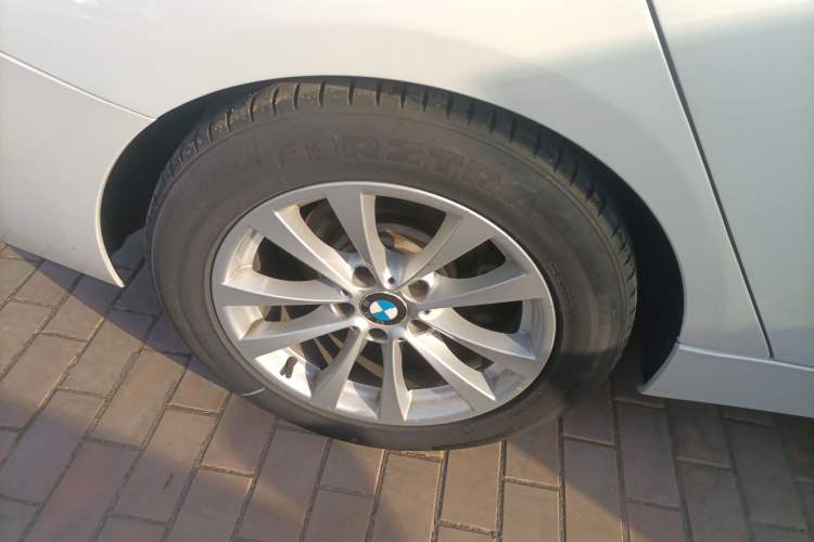 Used BMW 3 Series GT 2013 320i Leading Model Right Rear Wheel Hub