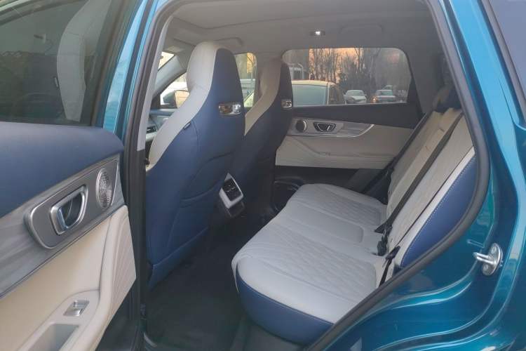 Used Chery Tiggo 7 PLUS New Energy 2023 1.5T Zhiyuan Trim
