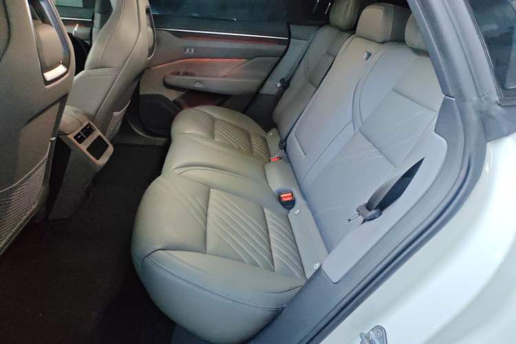 Used Zeekr 001 2024 ME Edition 100 kWh All-Wheel Drive
