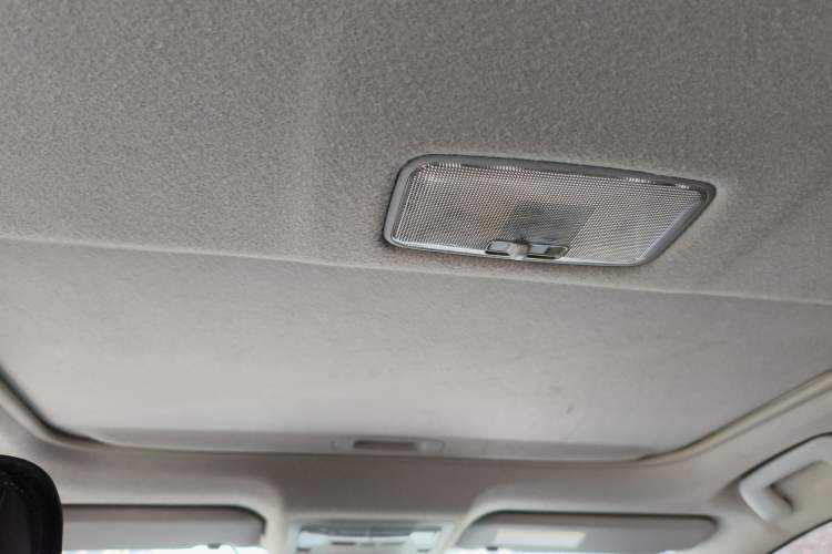 Used Toyota Levin 2017 Revised Version 185T CVT Elite Edition China VI Standard Headliner