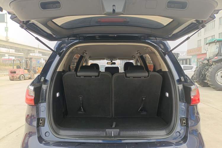 Used BYD Song MAX 2017 1.5T Automatic Smart Connect Luxury 7-Seater
