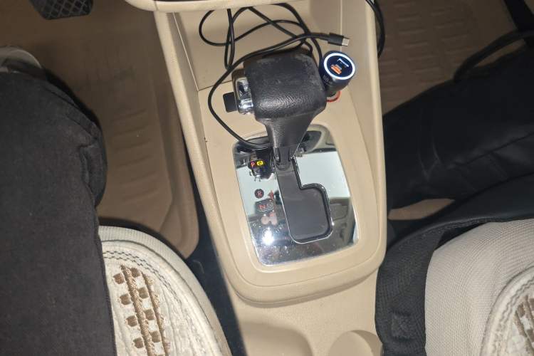 Used Volkswagen Bora 2012 1.6L Automatic Fashion Edition