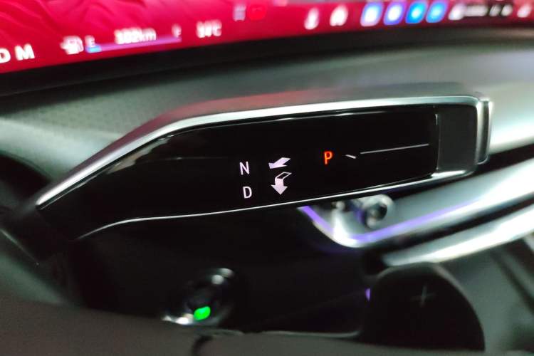 Used Cadillac XT5 2026 Model 2.0T Prestige Edition