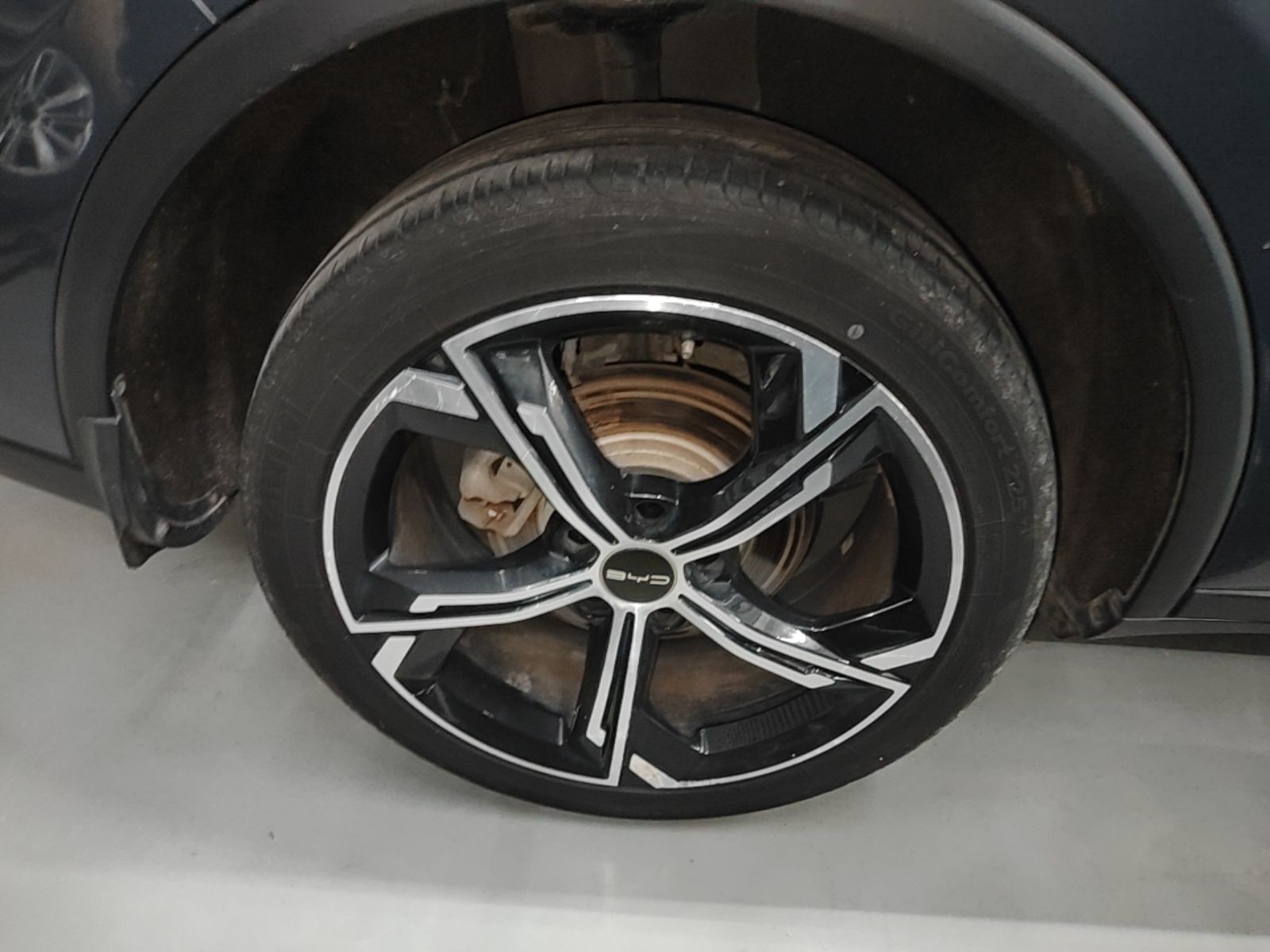 BYD Tang New Energy 2021 DM-i 112KM Prestige Model - Executive — снимка 11