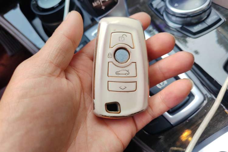 Used BMW 5 Series 2014 525Li Luxury Design Package