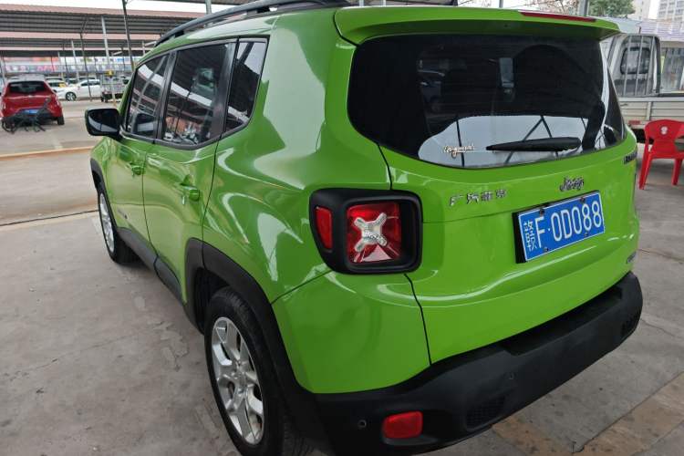 Used Jeep Renegade 2018 Connected Large Screen Version 180T Automatic High-Energy Edition