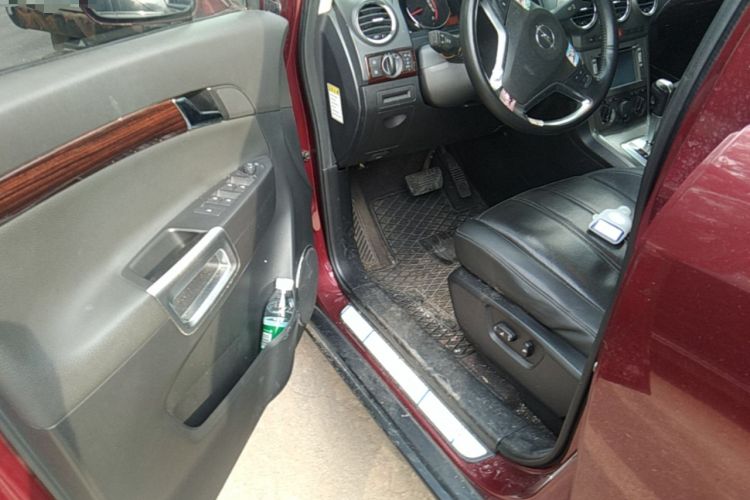 Used Opel Antara 2010 2.4
