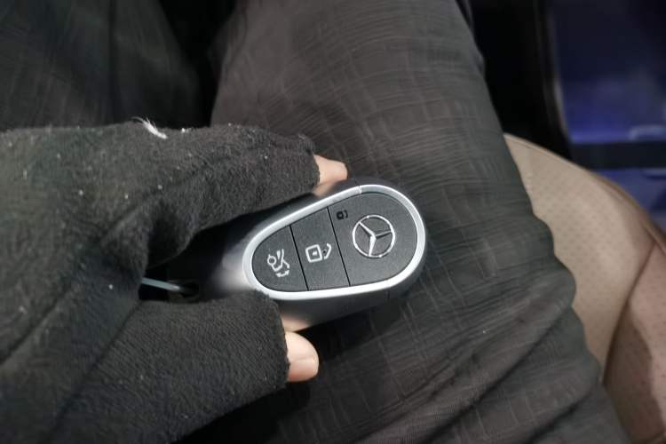 Used Mercedes-Benz EQE SUV 2024 500 4MATIC Pioneer Edition