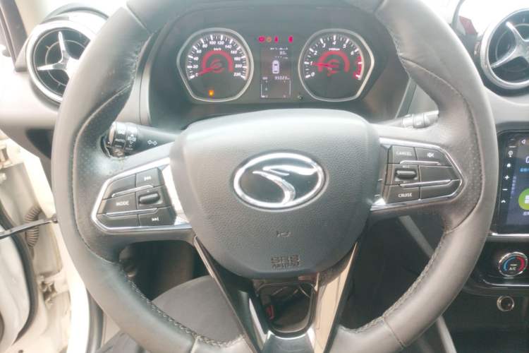 Used Soueast DX3 2016 1.5L Manual Luxury Model