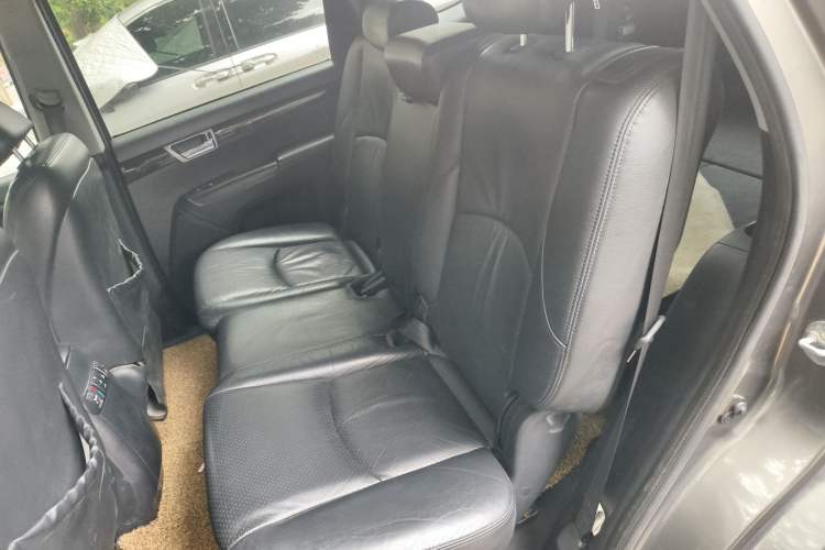 Used Kia Borrego 2008 3.8L Luxury Edition China IV