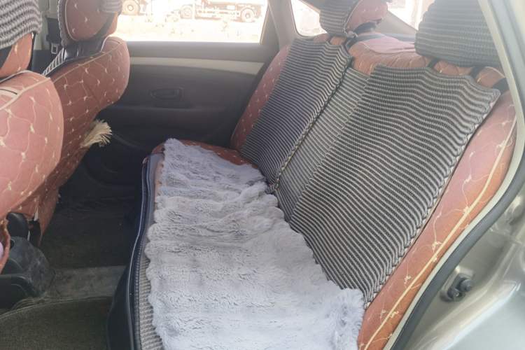 Used Nissan Sylphy 2016 Classic 1.6XE Manual Leading Edition Left Rear Seat