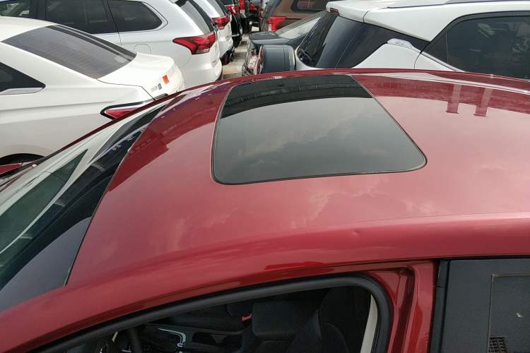 Used Chevrolet Monza 2019 Redline 320T Dual-Clutch Sporty Version China VI Standard
