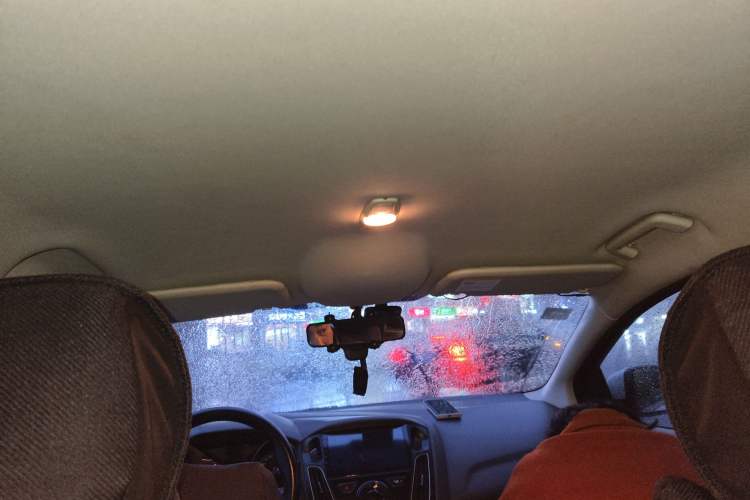 Used Ford Focus 2012 Sedan 1.6L Automatic Comfort Model
