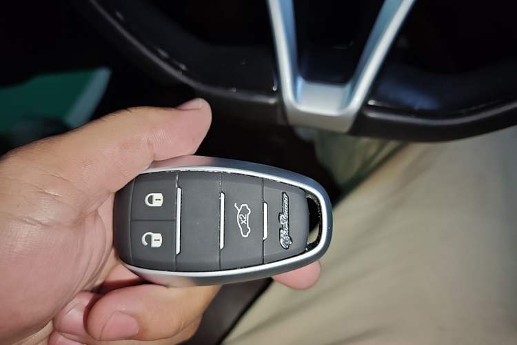 Used Alfa Romeo Stelvio 2017 2.0T 280HP Luxury Edition
