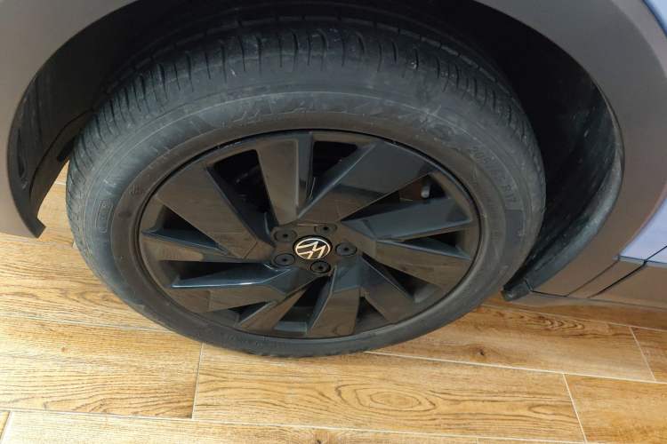 Used Volkswagen Tharu 2025 NewRui 300TSI Prestige Edition