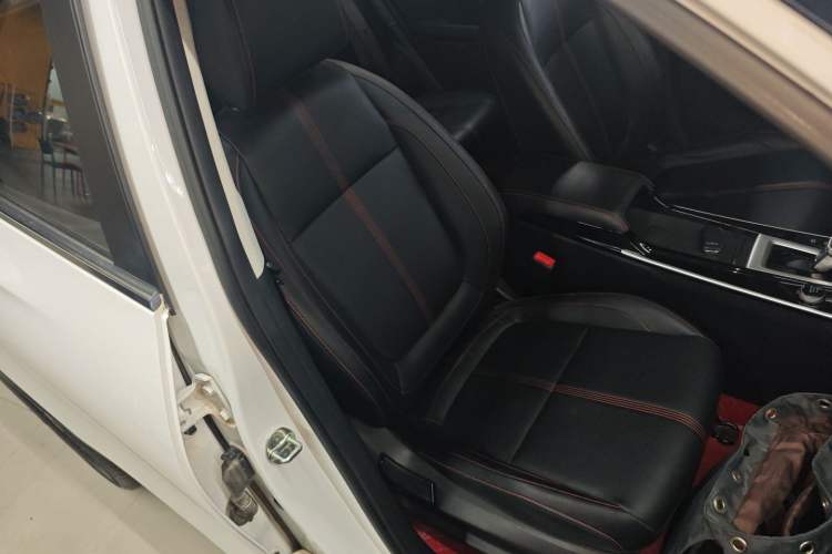 Used Kia KX3 2021 1.5L CVT Trend Edition Right Front Seat