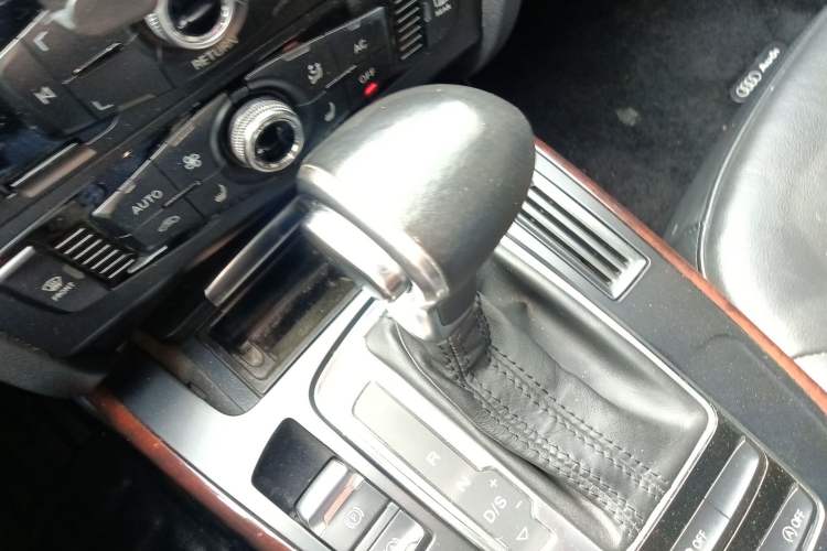 Used Audi A4L 2013 35 TFSI Automatic Comfort Model