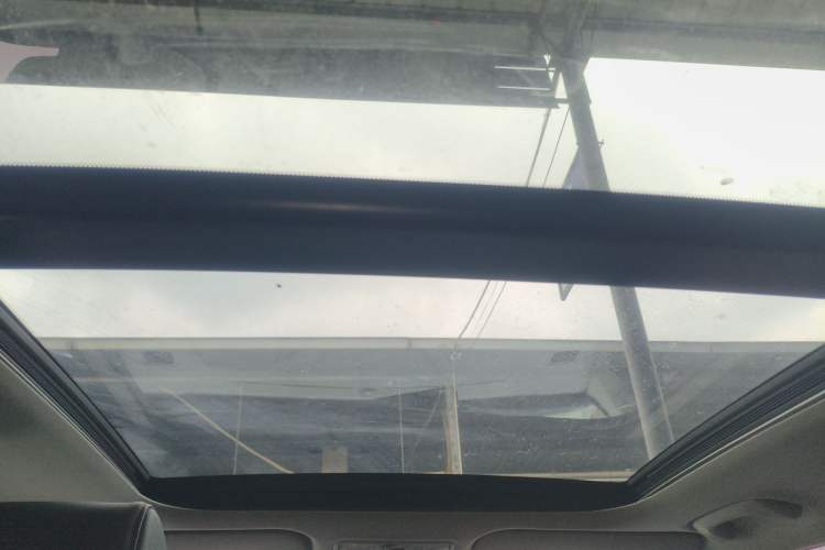 Used Hyundai ix25 2017 1.4T Automatic Smart Version
