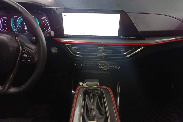 Used Oshan X5 2021 1.5T DCT Prestige Edition