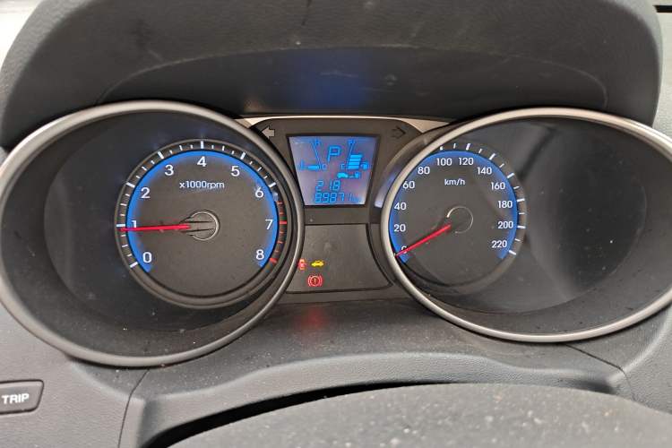 Used Hyundai ix35 2015 2.0L Automatic 2WD Smart Type China IV
