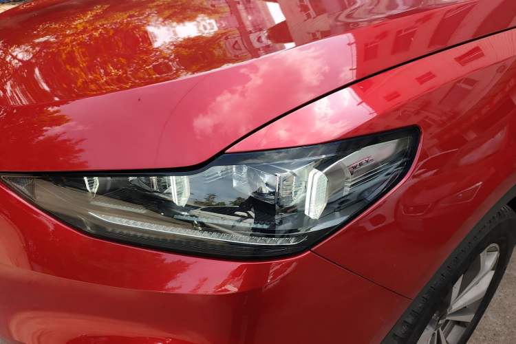 Used Wey VV6 2020 2.0T Two-Wheel Drive Smart Protection+ Left Front Headlight