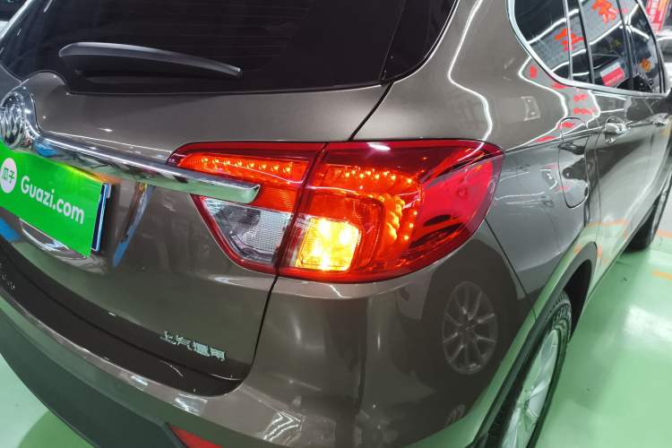 Used Buick Envision 2017 28T Four-Wheel Drive Luxury Model
