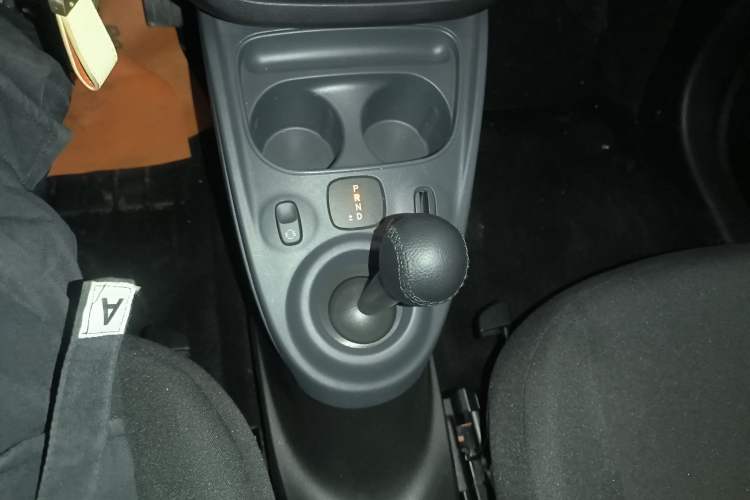 Used smart forfour 2016 1.0L 52 kW Dynamic Edition
