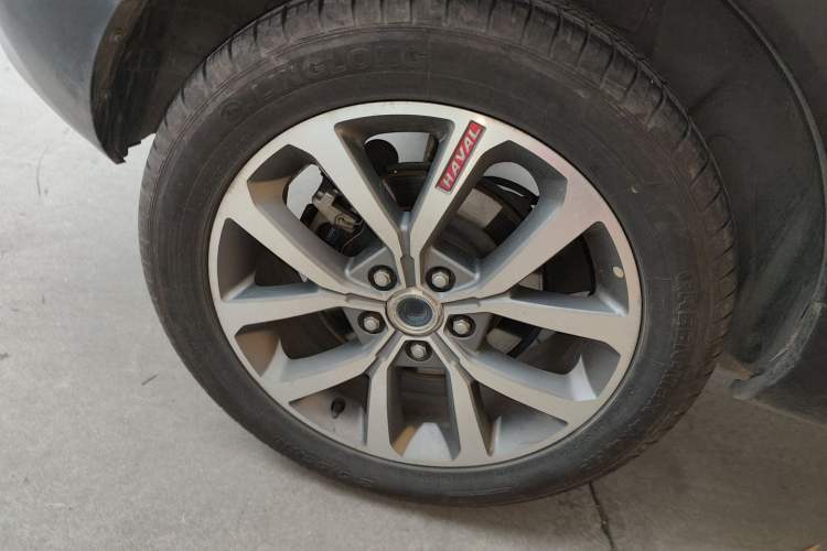 Used Haval H2s 2017 Red-Label 1.5T Dual-Clutch Luxury Model