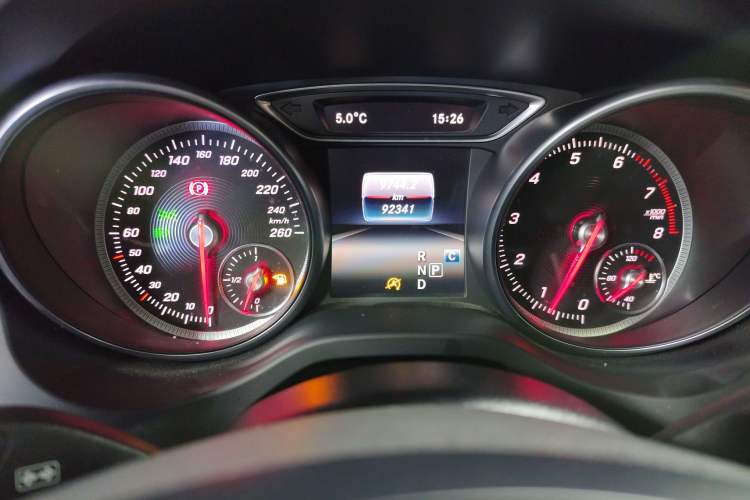 Used Mercedes-Benz GLA 2017 GLA 220 4MATIC Fashion Model
