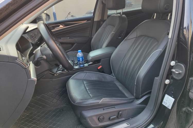 Used Volkswagen Passat 2022 330TSI Luxury Edition
