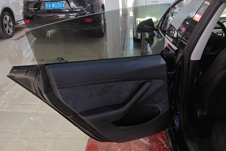 Used Tesla Model 3 2022 Rear-Wheel-Drive Version
