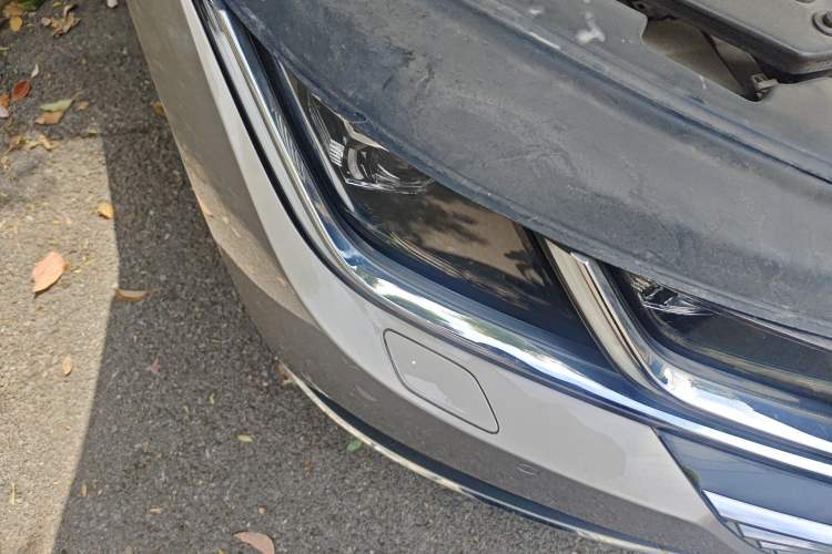 Used Volkswagen FAW-Volkswagen CC 2019 380TSI Yeyan Edition China V Standard Right Front Headlight