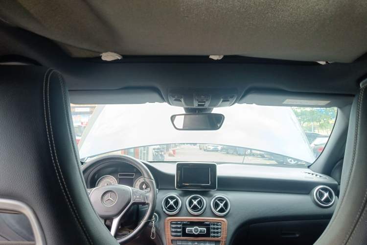 Used Mercedes-Benz A-Class 2013 A 200 Urban Edition Headliner