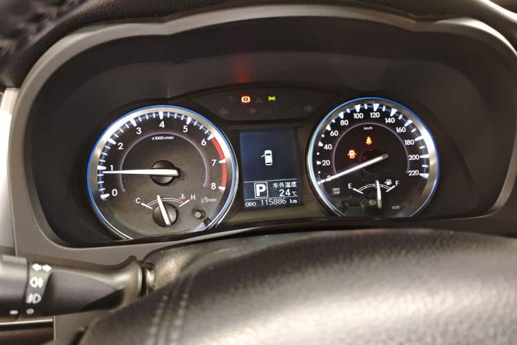 Used Toyota Highlander 2015 2.0T Two-Wheel Drive Luxury Edition 7 Seats
