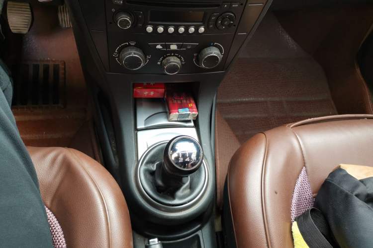 Used Citroen C-Quatre 2011 Sedan 1.6L Manual Fashion Edition Gear Lever