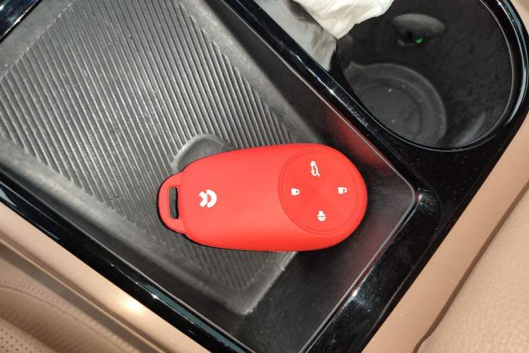 Used Nio ES8 2018 355 km Base Version 7-Seater Edition