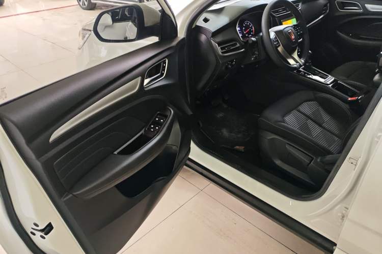 Used Roewe RX3 2020 1.6L CVT 4G Connected Ultra-Fun Elite Edition